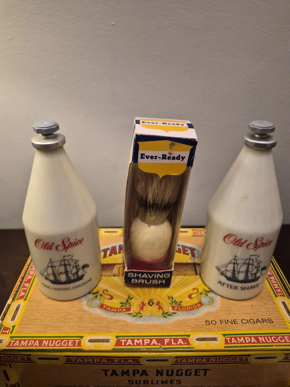Old Spice White After Shave And Cologne With Ever-ready Brush And Straight Razor